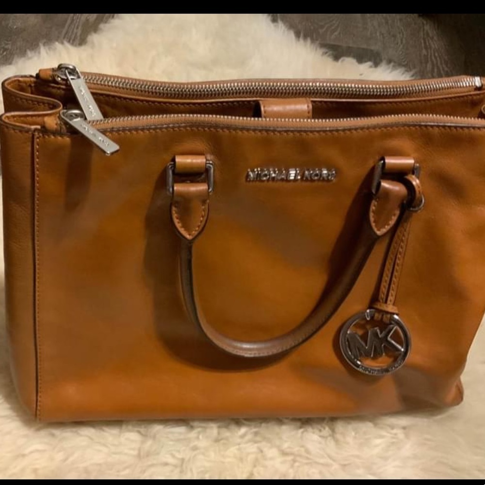 Michael Kors bag